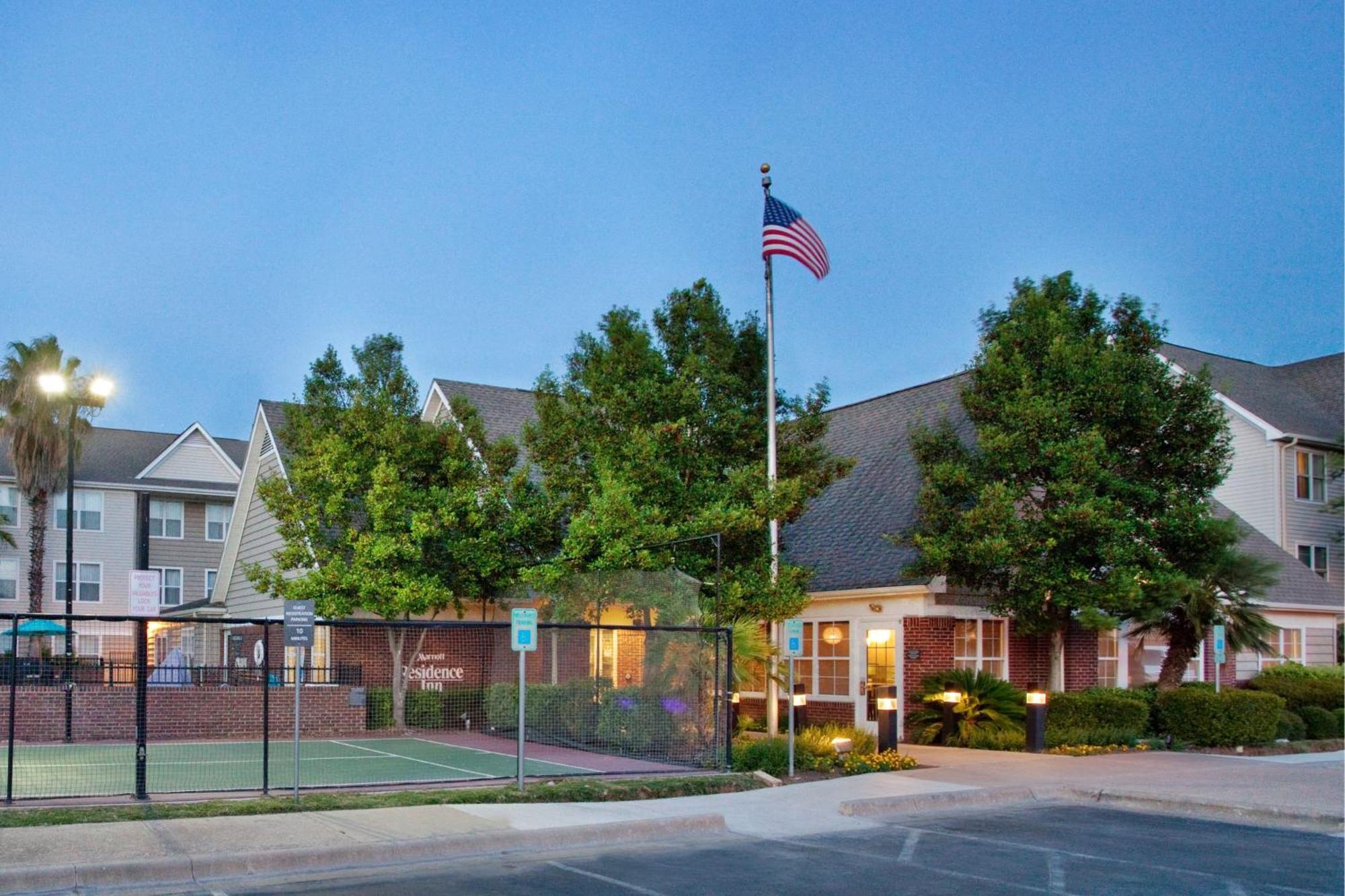 Residence Inn By Marriott Austin Round Rock/Dell Way Exterior photo